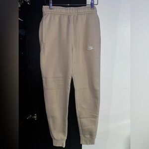 NIKE brand new beige sweatpants